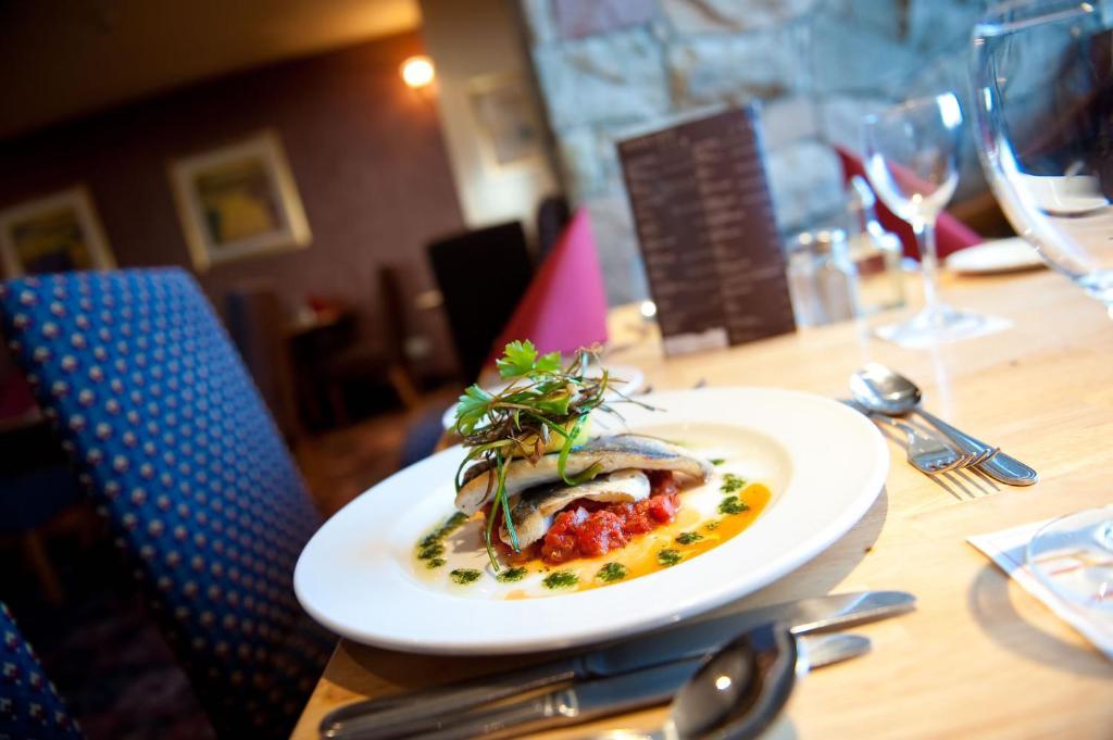 Strangford Arms Hotel Newtownards Eksteriør bilde