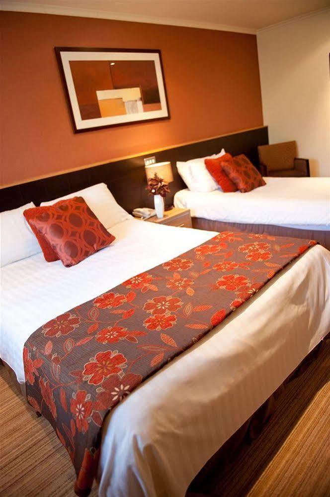 Strangford Arms Hotel Newtownards Eksteriør bilde