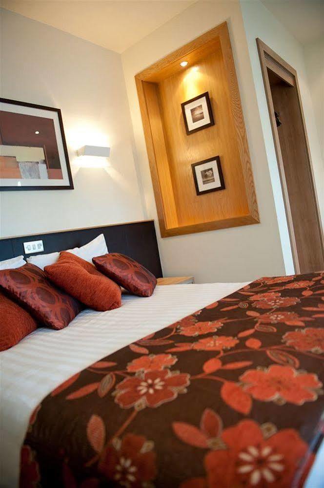 Strangford Arms Hotel Newtownards Eksteriør bilde