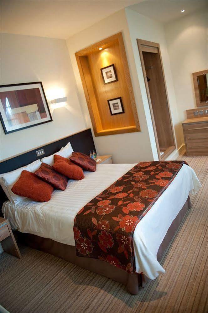 Strangford Arms Hotel Newtownards Eksteriør bilde
